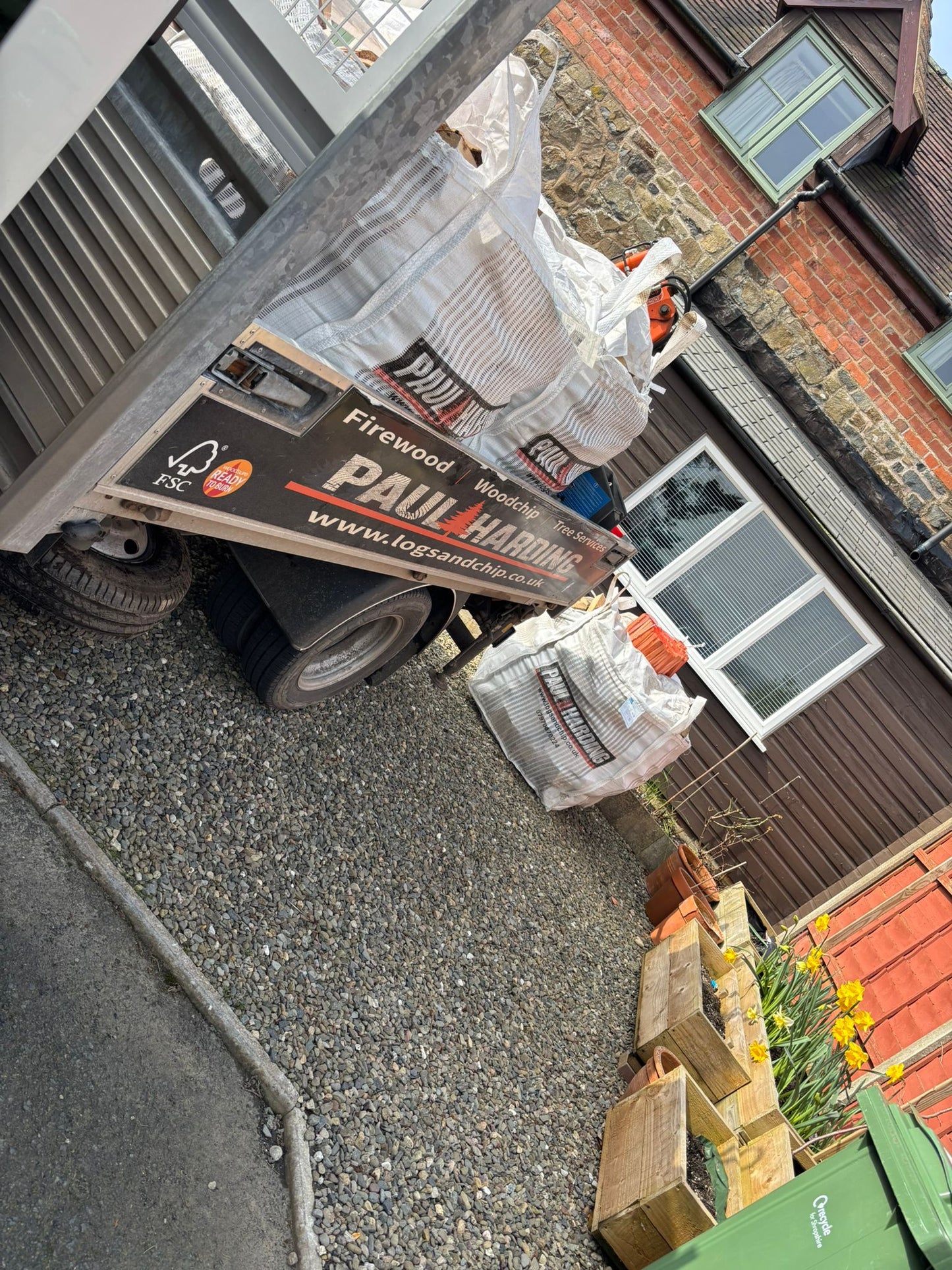 Dumpy bag offer: 5 for £600 with stacking service